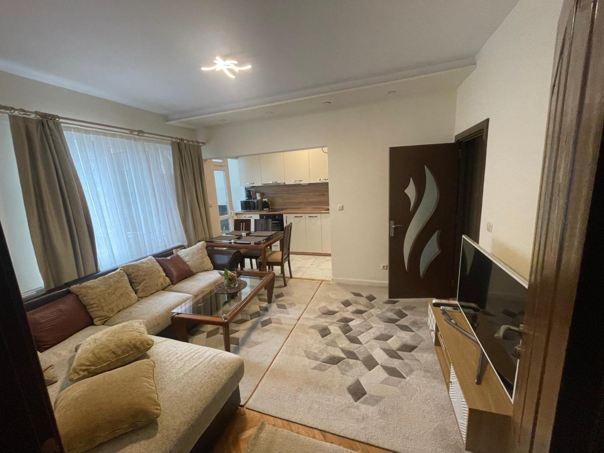 Apartment The Room Burgas Bagian luar foto
